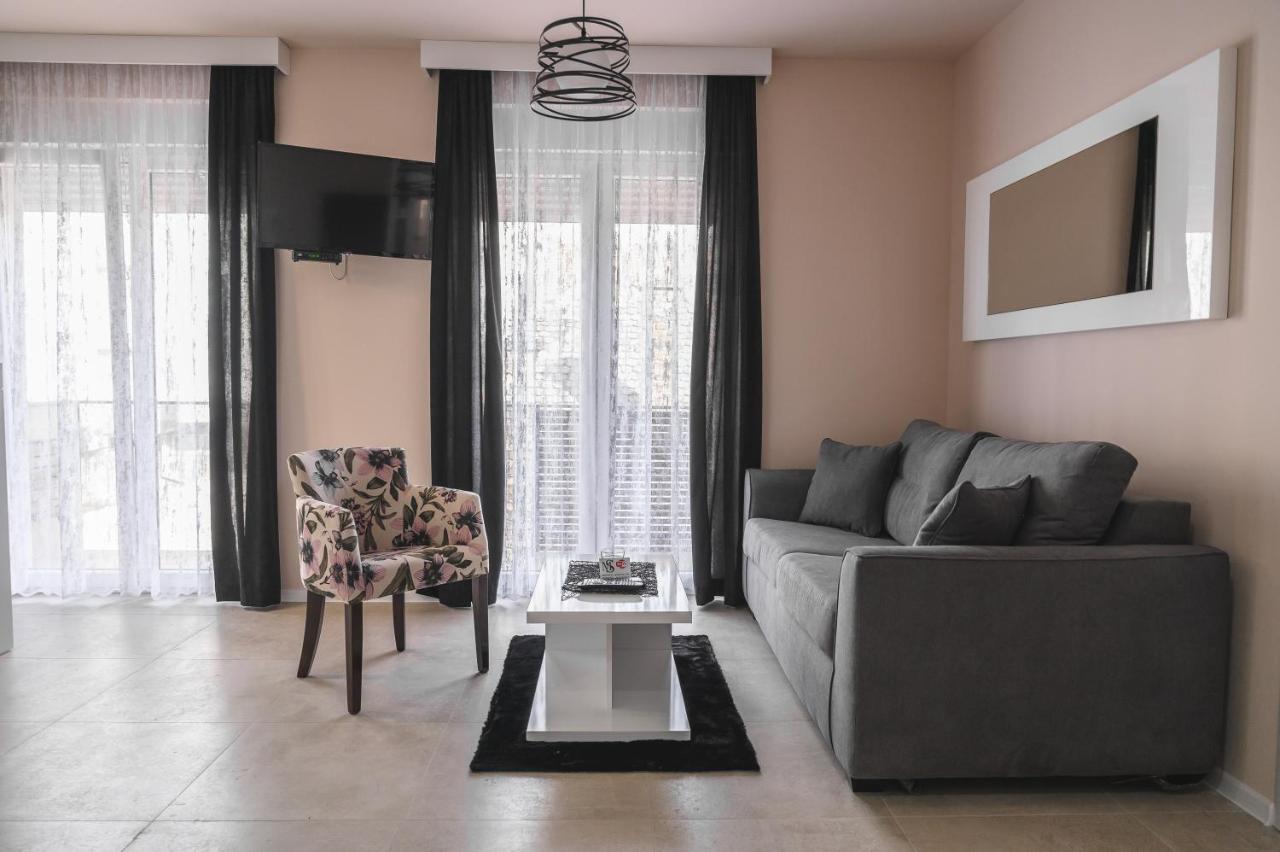 Apartmani Mis Šabac Eksteriør bilde