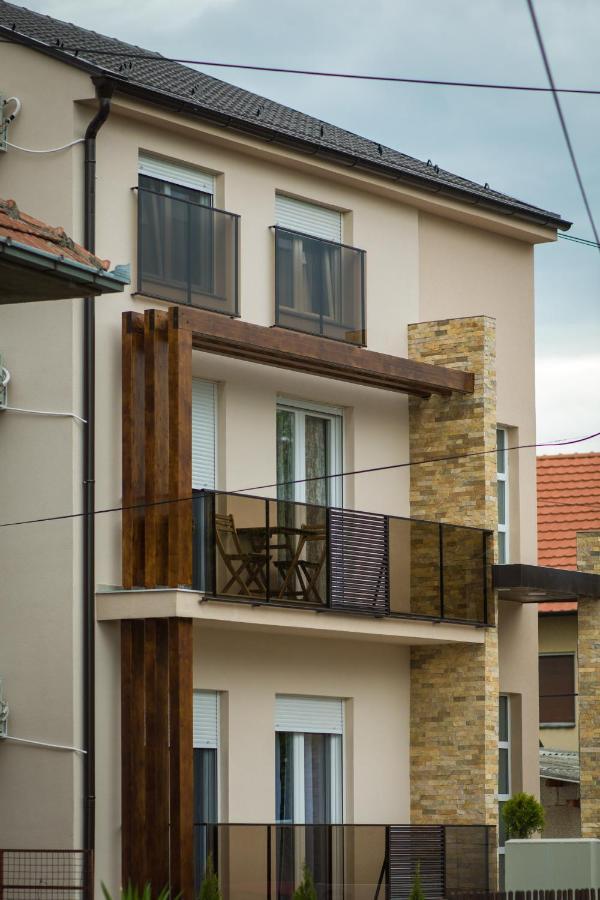 Apartmani Mis Šabac Eksteriør bilde